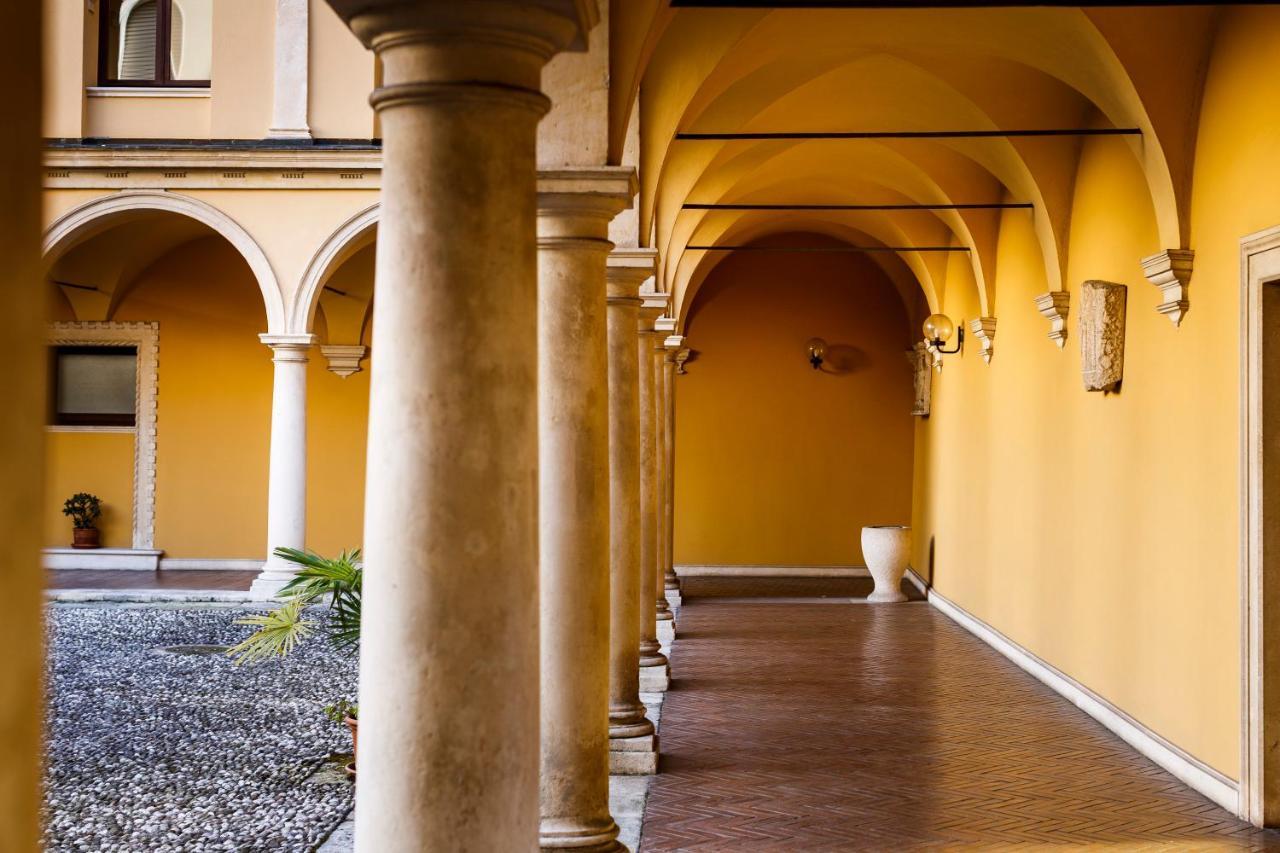 Il Convento Di Villa San Fermo ลูนิโก ภายนอก รูปภาพ